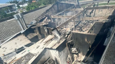 Avião cai em restaurante de Capão da Canoa; vizinha fala em livramento