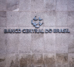 Master e BRB sabiam que venda era inviável desde junho