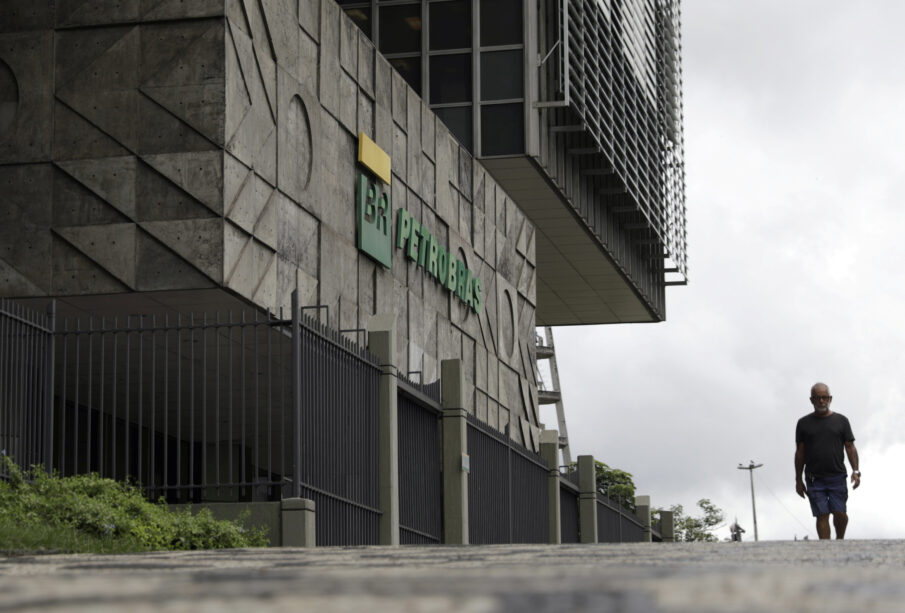 Petrobras reafirma política de preços de combustíveis em comunicado