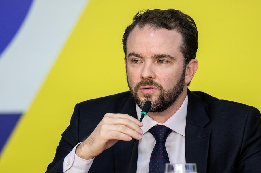 Renegociação de dívidas de pessoas físicas terá juros de até 1,99% ao mês