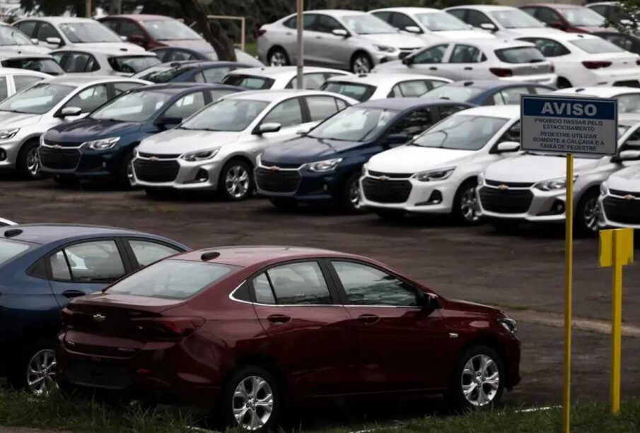 Desconto carro idosos 50%: nova lei pode beneficiar brasileiros com 60 anos