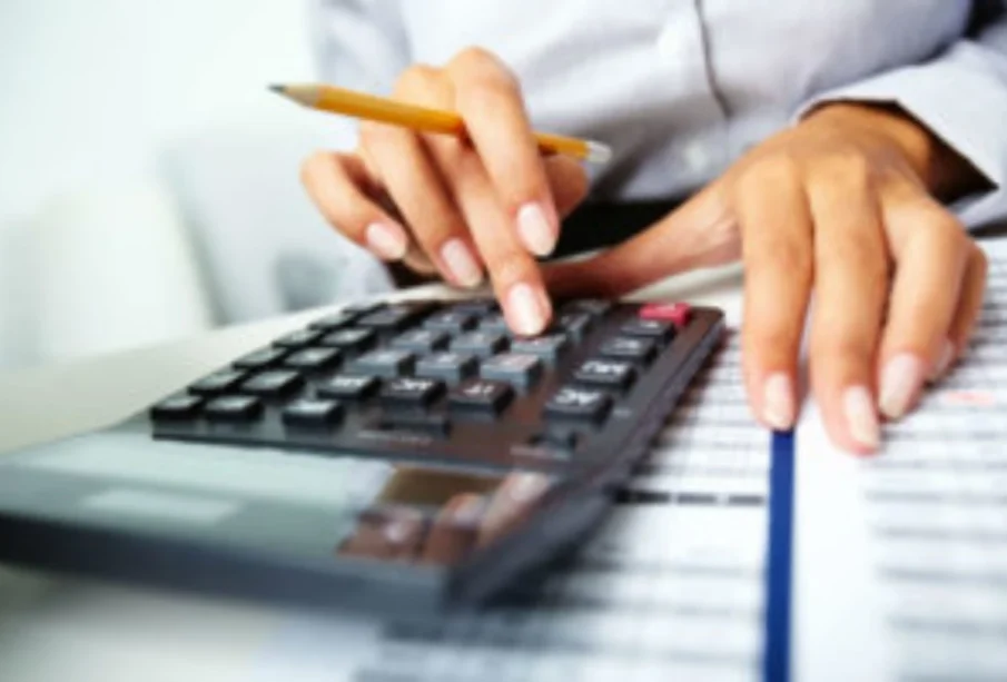 Pacote contra endividamento previsto para 1º de maio