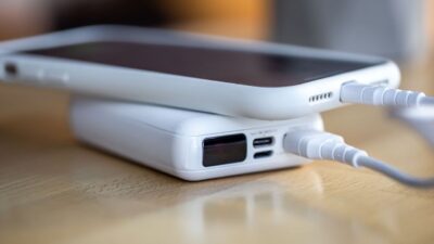 Anac impõe novas regras para powerbanks em voos no Brasil