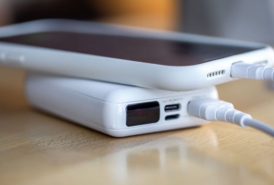 Anac impõe novas regras para powerbanks em voos no Brasil