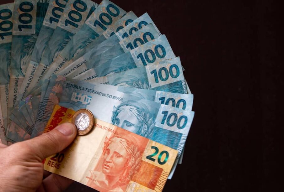 Abono salarial 2026 libera R$ 5,4 bi para 4,2 milhões de trabalhadores