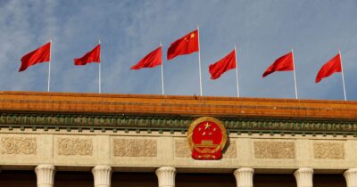 China culpa EUA e Israel por fechamento do Estreito de Ormuz