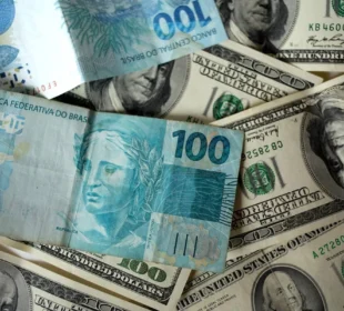 Dólar abaixo de 5 reais favorece viagens e impulsiona turismo