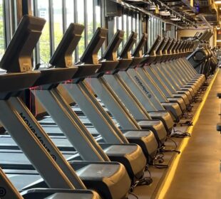 Bluefit multada Procon MG por cláusulas abusivas em contratos