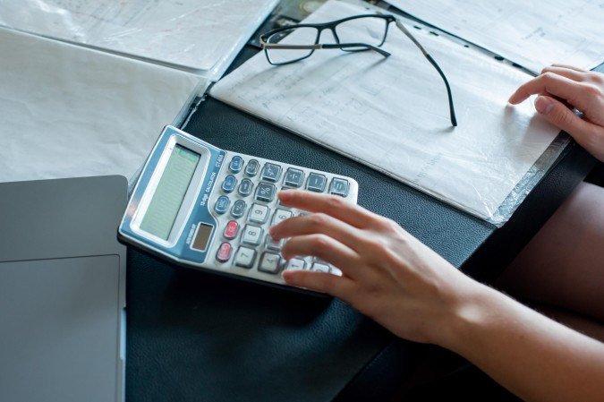 Calculadora renegociação dívidas: governo lança ferramenta