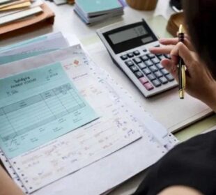 Dívidas com bancos somam R$ 557,7 bi e atingem 49% dos brasileiros