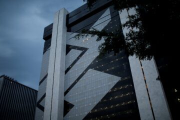 Banco do Brasil corta previsão de lucro para 2026 após queda de mais de 50% no 1º trimestre
