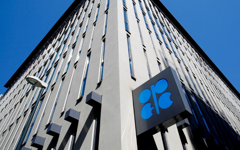Opep+ anuncia aumento de 188 mil barris por dia na produção para junho