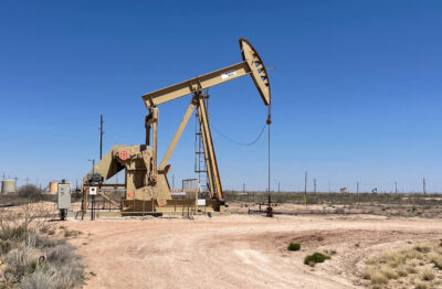 Petróleo cai mais de 6% após Trump falar em estágios finais com Irã
