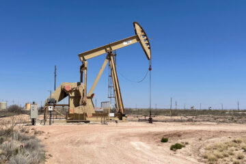 Petróleo cai com avanço nas negociações de paz entre EUA e Irã