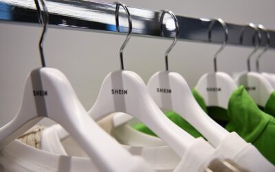 Shein compra Everlane por US$ 100 milhões