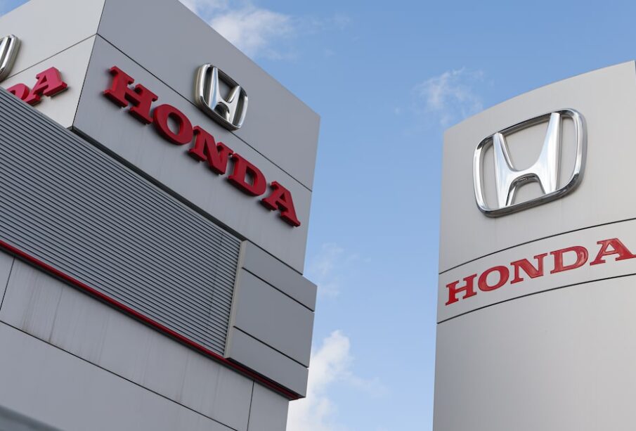 Honda tem primeiro prejuízo em quase 70 anos após recuo em carros elétricos