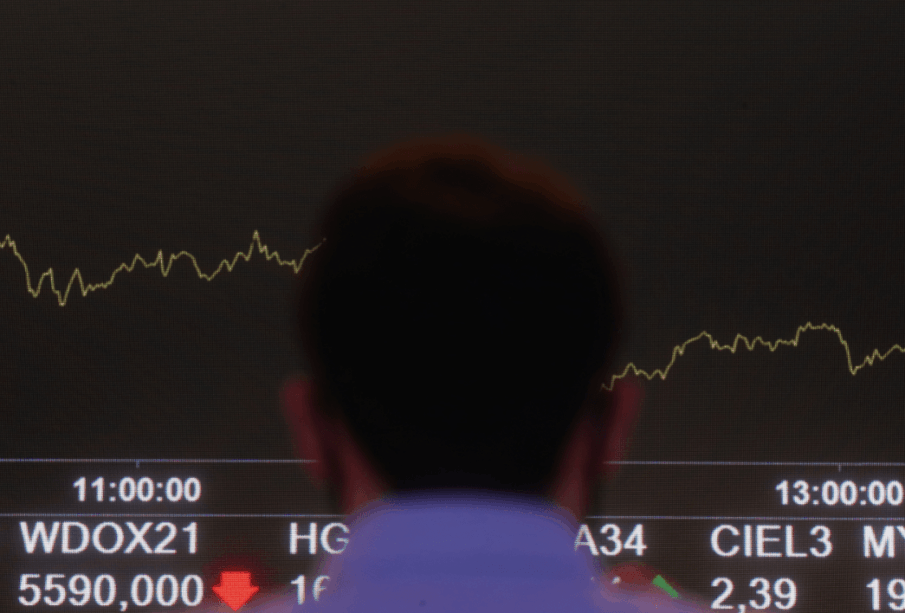 Ibovespa sobe 1,77% impulsionado por alívio geopolítico e agenda externa