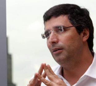 André Esteves aponta falha de órgãos de controle no caso Master
