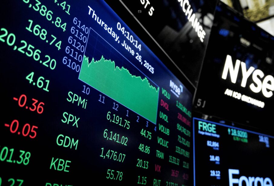 Futuros de Wall Street caem com guerra no Irã