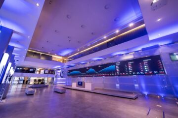 Ibovespa Futuro hoje cai mais de 1% com política em foco
