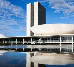 Brasil amplia distância no PIB per capita global