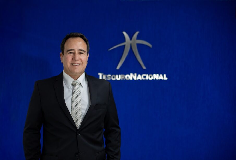 Tesouro Reserva não concorre com bancos, diz secretário