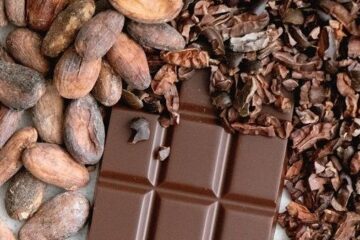 Preço do cacau cai e indústria volta ao chocolate de verdade