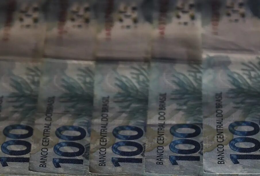 Dívida pública sobe para R$ 8,8 trilhões em abril de 2025