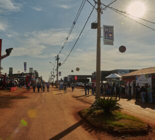 Agrishow 2026: queda de 22% nos negócios preocupa setor
