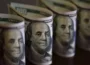 Dólar ultrapassa R$ 5 após conversa de Flávio Bolsonaro com Vorcaro