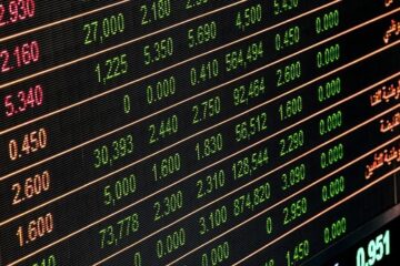Investidores estrangeiros saem do país e bolsa tem pior mês desde 2023