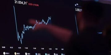 Retirada de estrangeiros da Bolsa em maio chega a R$ 9,64 bi