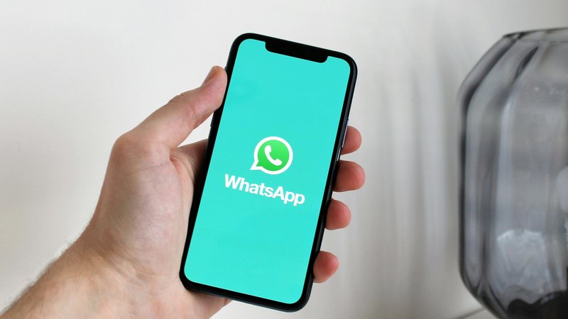 Justiça suspende multa de R$ 250 mil do Cade ao WhatsApp