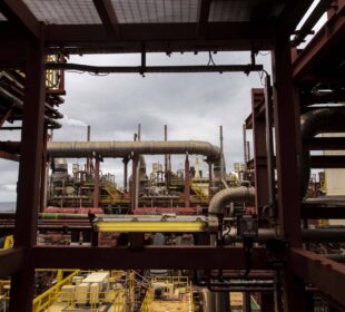 Rio sofre 'doença holandesa' com royalties de petróleo