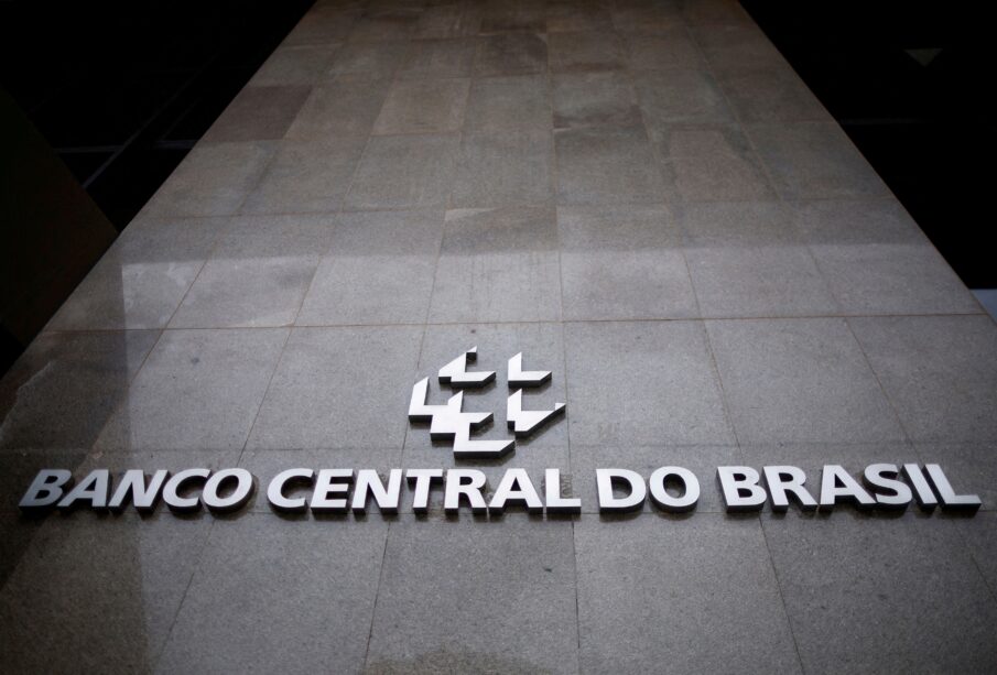 Banco Central amplia conta em moeda estrangeira Brasil