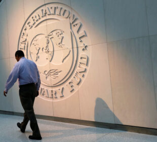 FMI destaca resiliência da economia brasileira e projeta PIB de 2,5%