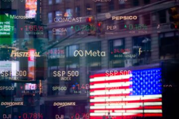 Nasdaq 100 queda com rotação de IA para velha economia