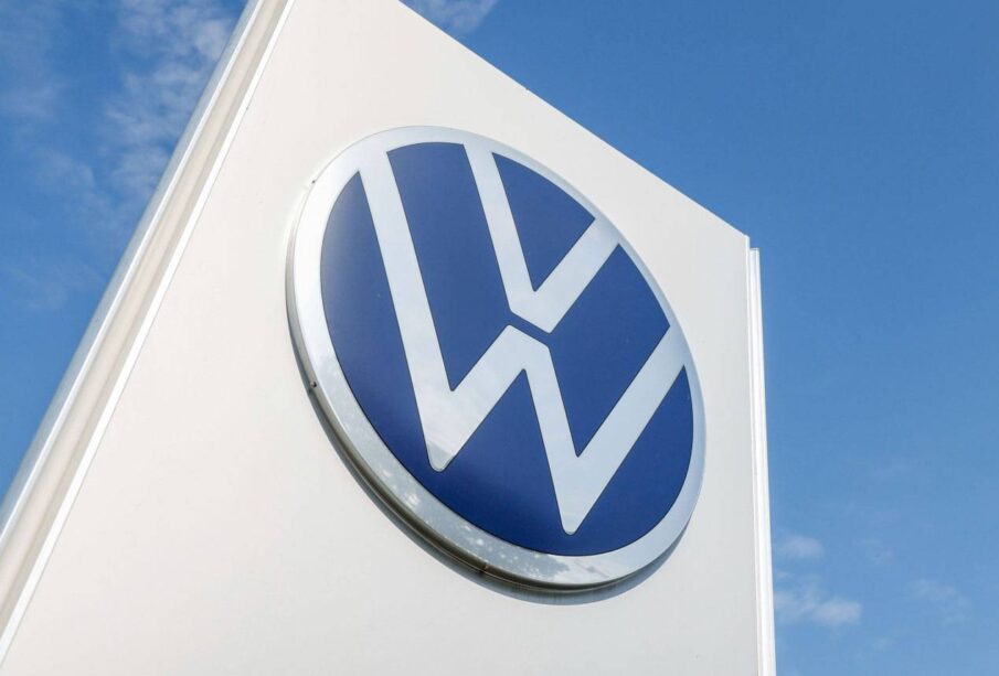 Volkswagen avalia cortar 100 mil empregos e fechar fábricas
