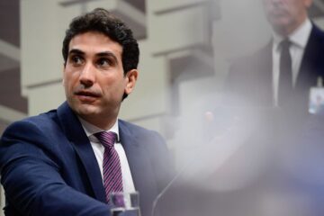 Copom em xeque: fiscal e inflação desancorada pressionam Selic