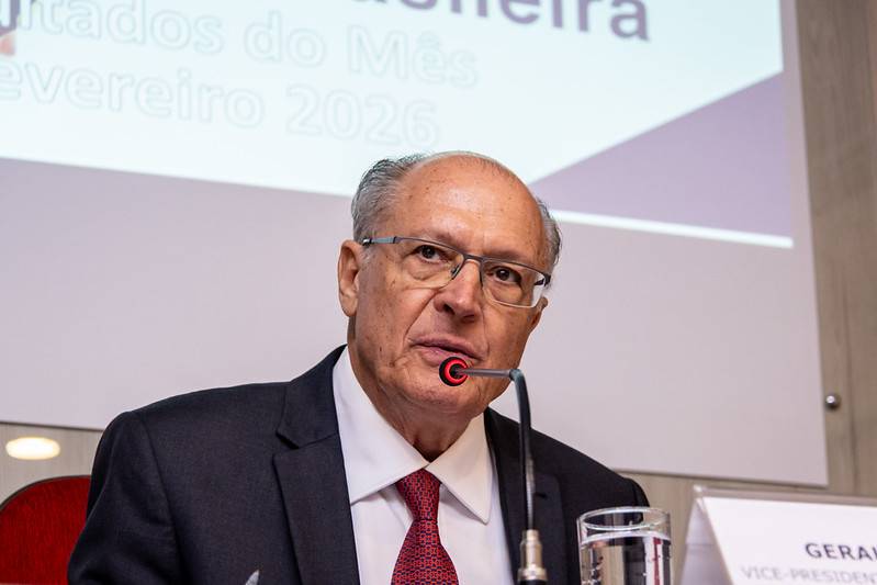 Alckmin: mistura etanol gasolina 32% aprovada quarta