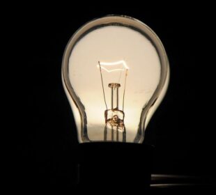 Conta de luz sobe 16% para 3,2 milhões de imóveis no RS