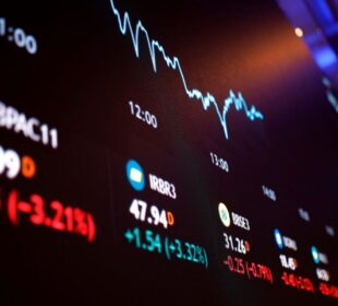 Ibovespa queda 0,7% com sinais do Fed sobre juros