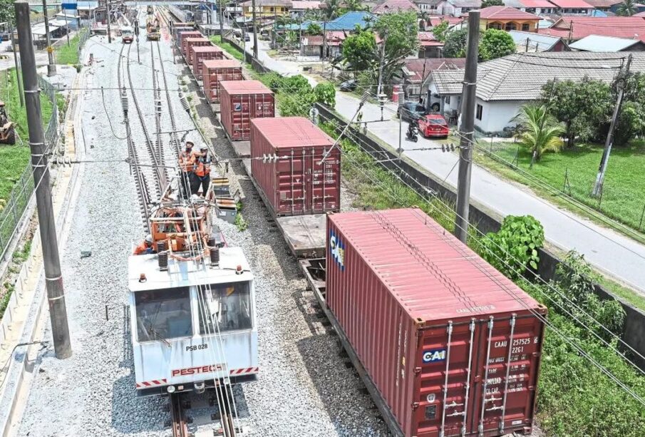 Mundo abre ferrovias gigantes; Brasil ainda discute
