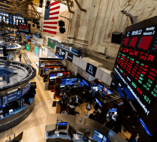Futuros Nasdaq despencam com Broadcom e IA