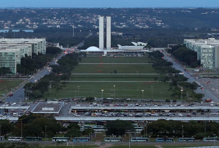 Gastos públicos Brasil: herança de R$ 1 trilhão nas contas
