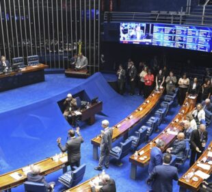 Pressão dos EUA sobre Pix impulsiona PEC do BC no Senado