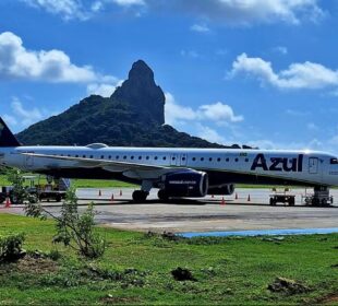 Azul corta voos devido ao alto preço do combustível