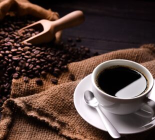 Preço do café hoje sobe com chuvas na colheita