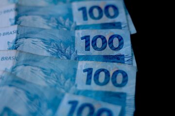 Curva de juros inclinação: mercado vê Copom leniente com inflação