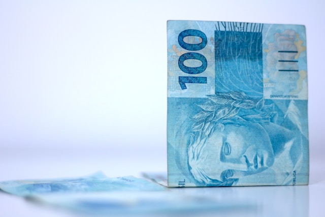 Renda fixa XP 2º semestre: oportunidades e alerta sobre Tesouro IPCA+